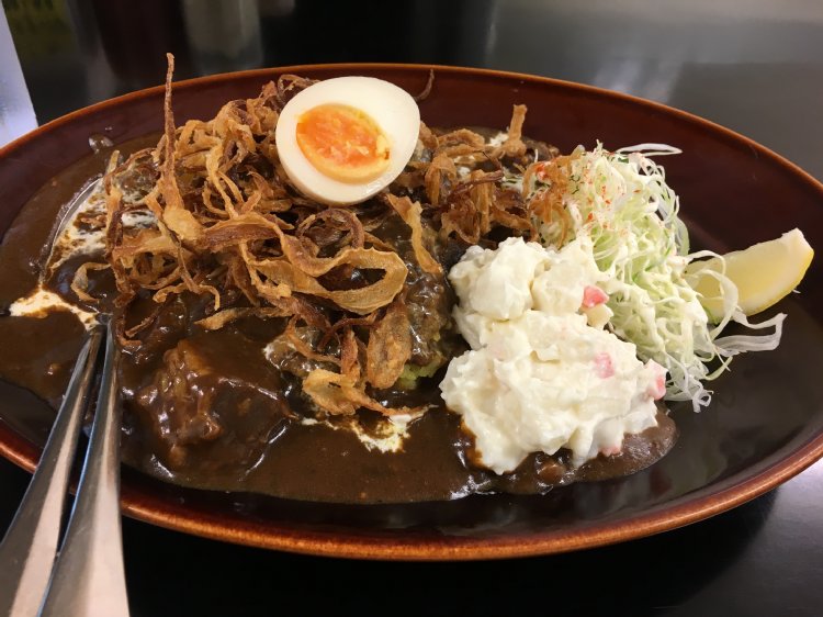 黒い肉カレー@カレーは飲み物。
